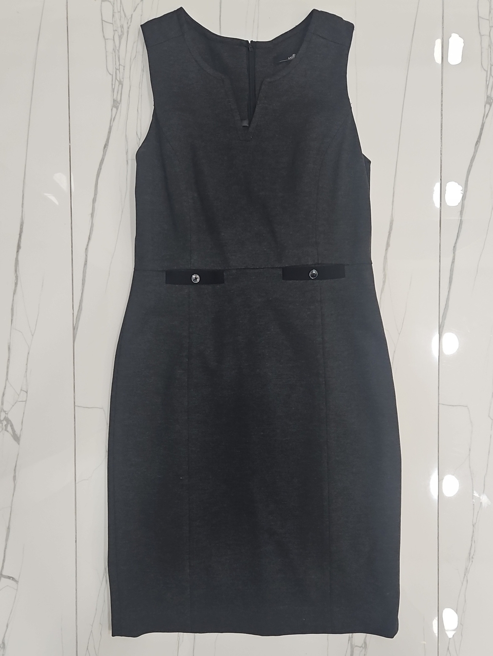 Willi Smith Charcoal Sleeveless Sheath Dress